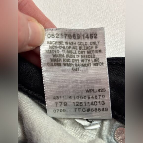 Levi's Perfectly Slimming Women's 6P Black Boot Cut 512 Western Cowgirl Jeans - Picture 5 of 10